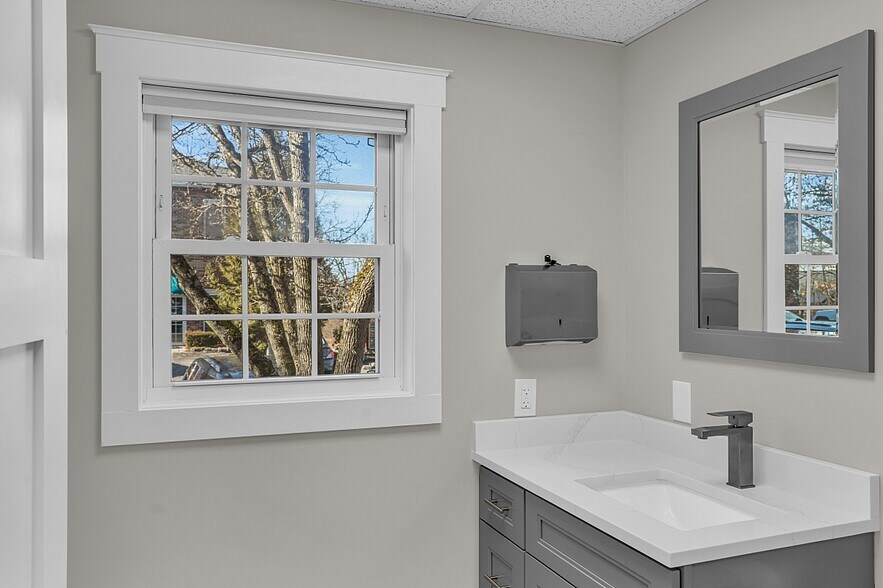 More Photos Of 2-4 Mary E Clark Dr, Hampstead Medical For Sale