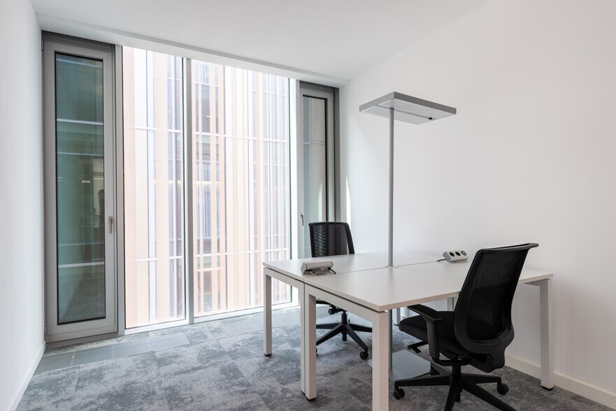 More Photos Of 1212 Broadway, Oakland Coworking Space