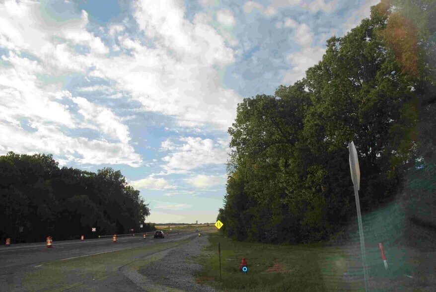 More Photos Of 7655 222 hwy, Mason Land For Lease