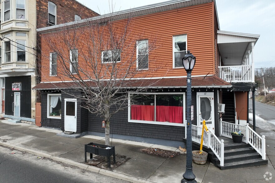 More Photos Of 67 Bridge St, Amsterdam Restaurant For Sale