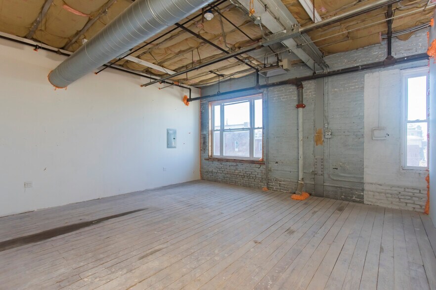 More Photos Of 3130 Belgrade St, Philadelphia Warehouse For Lease