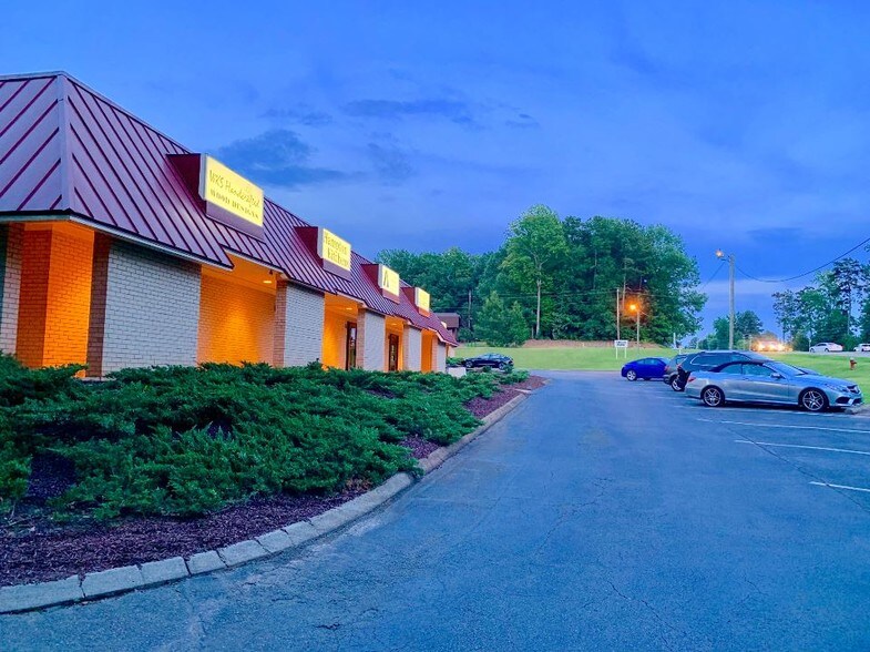 More Photos Of 6320 Angus Dr, Raleigh Light Distribution For Lease