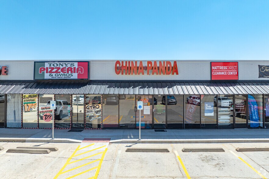 More Photos Of 917-953 Cornwell Dr, Yukon General Retail For Lease