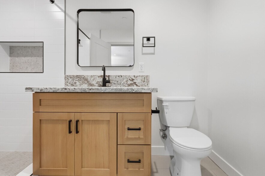 More Photos Of 1507 W 83rd St, Los Angeles Apartments For Sale