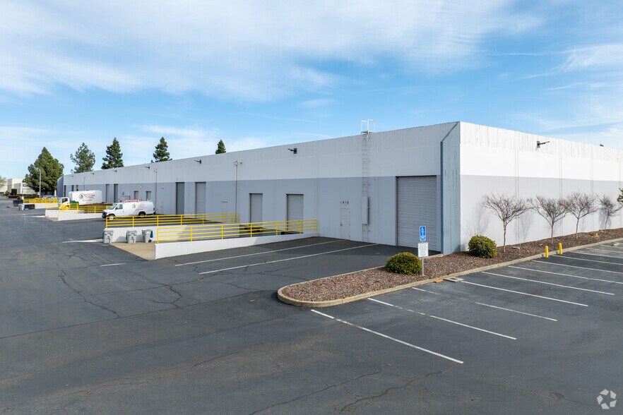 More Photos Of 1800-1810 Enterprise Blvd, West Sacramento Warehouse For Lease