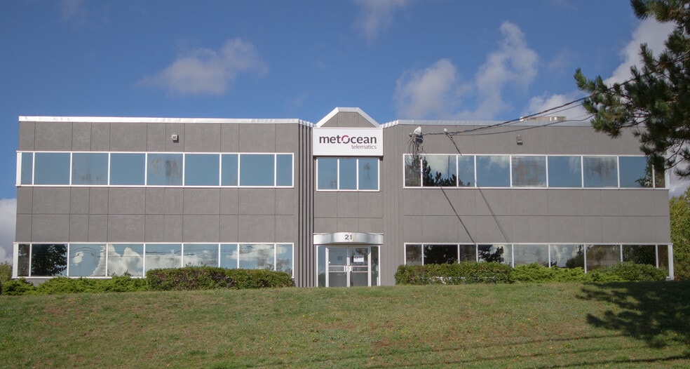 More Photos Of 21 Thornhill Dr, Dartmouth Manufacturing For Sale