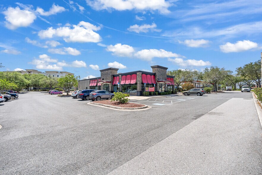 More Photos Of 1022 Hospitality Ln, Jacksonville Restaurant For Sale