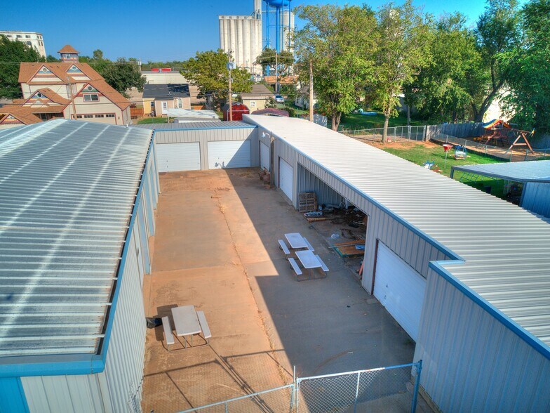 More Photos Of 219 N 6th St, Kingfisher Office For Sale