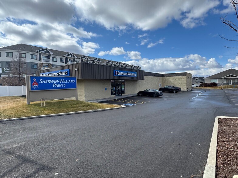 More Photos Of 9152 S 700 E, Sandy Freestanding For Lease