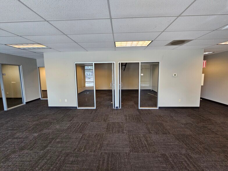 More Photos Of 1790 Front St NE, Salem Service For Lease