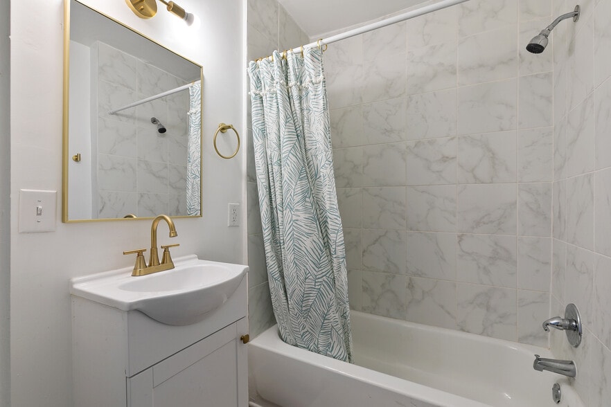 More Photos Of 4 S Auburn Ave, Richmond Apartments For Sale