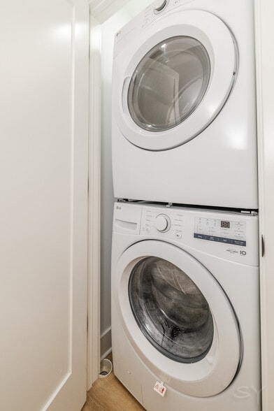 More Photos Of 3215 Fulton blvd, Chicago Multifamily For Sale