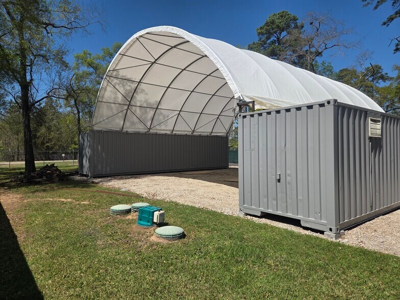 More Photos Of 33302 Sweetgum Ln, Magnolia Warehouse For Sale