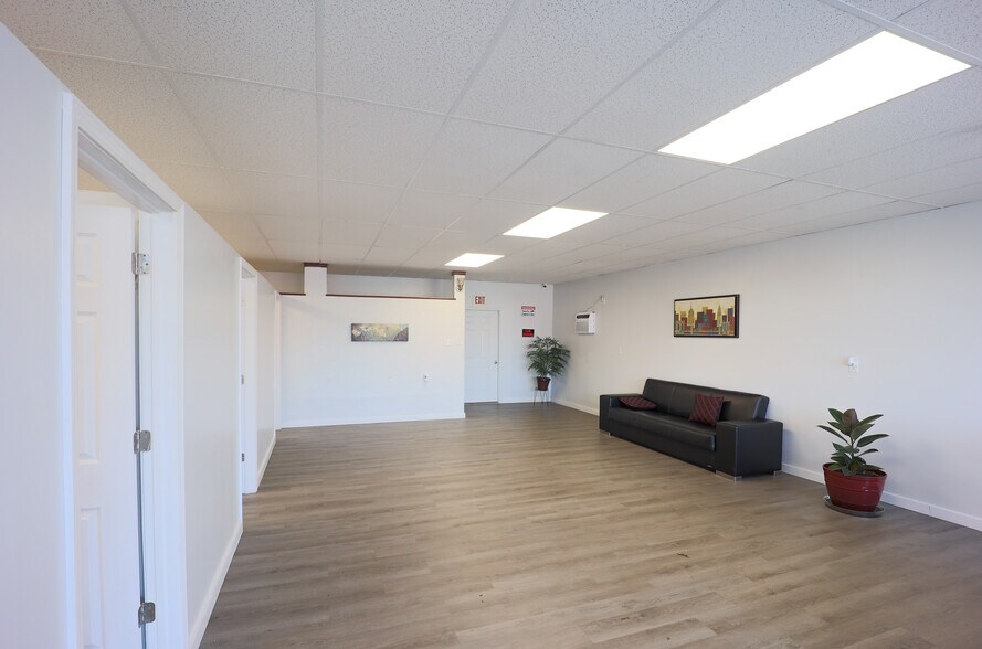 More Photos Of 510 Morgan Mill Rd, Monroe Freestanding For Sale