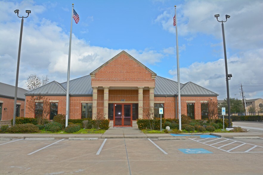 More Photos Of 12112 Bellaire Blvd, Houston Medical For Lease