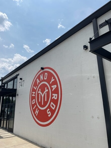 More Photos Of 747 Douglas Ave, Nashville Unknown For Lease