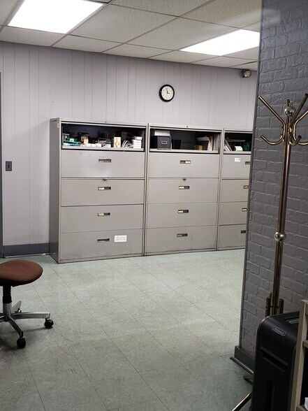 More Photos Of 330 Fuller Rd, Chicopee Distribution For Sale