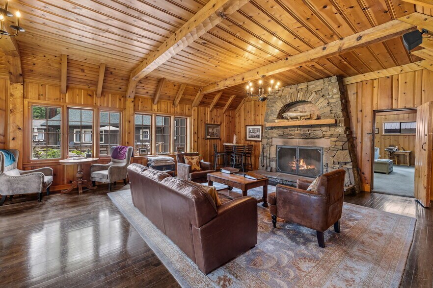 More Photos Of 13375 SW Forest Service Rd, Camp Sherman Hotel For Sale