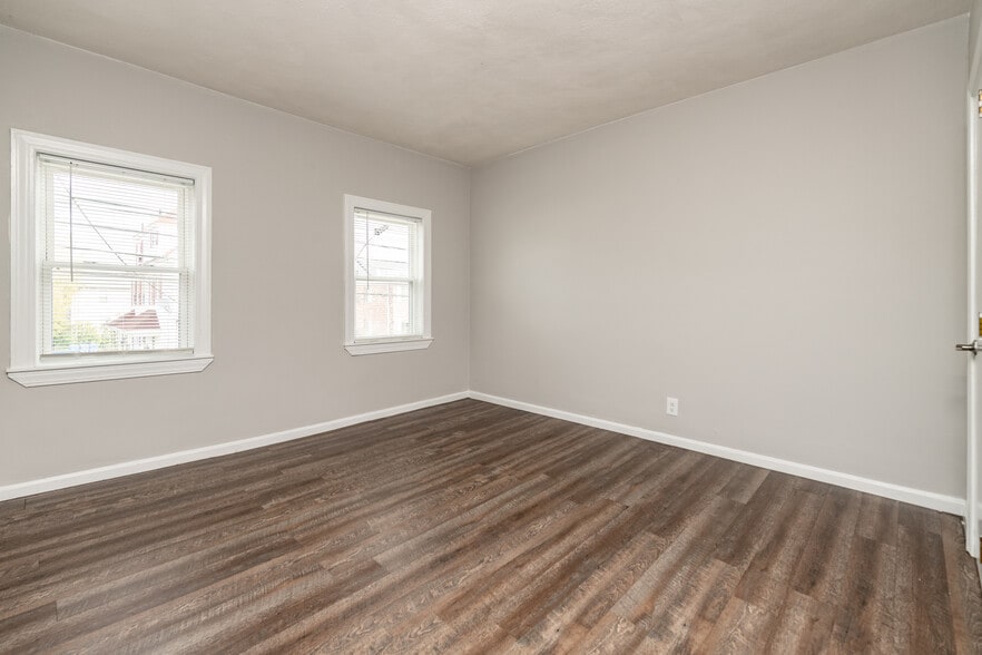 More Photos Of 266-274 River St, Waltham Apartments For Sale