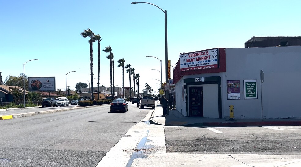 Primary Photo Of 12203 Long Beach Blvd, Lynwood General Retail For Sale