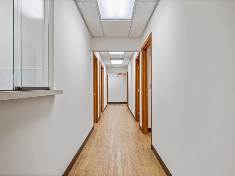 More Photos Of 6 Brooklet St, Asheville Medical For Lease