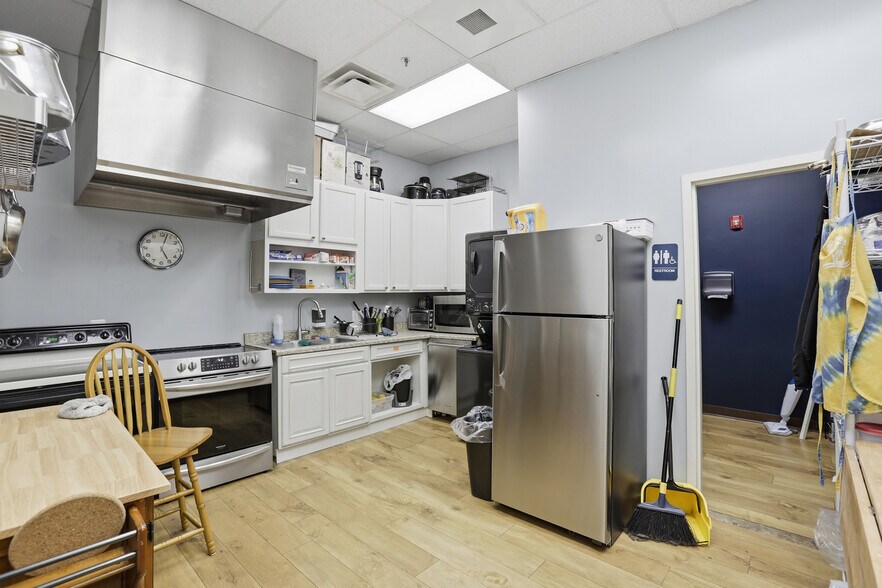 More Photos Of 10713 Tidewater Trl, Fredericksburg Schools For Sale