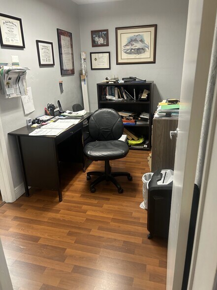 More Photos Of 1615 Colonial Blvd, Fort Myers Medical For Sale
