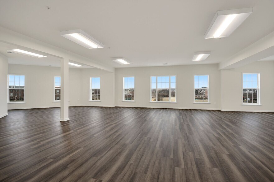 More Photos Of 3546 Worthington Blvd, Frederick Storefront Retail Office For Lease