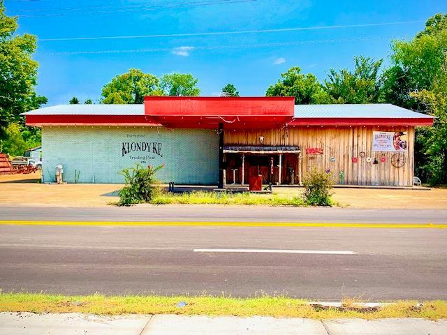 Primary Photo Of 100 N Washington St, Vicksburg Restaurant For Sale