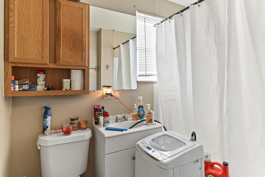 More Photos Of 6981 Ash St, Commerce City Apartments For Sale