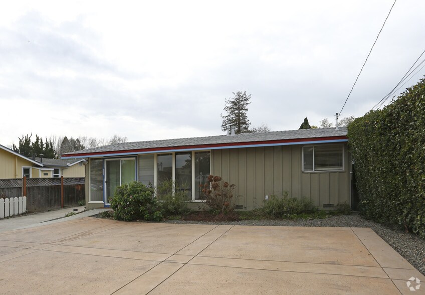 More Photos Of 709 Frederick St, Santa Cruz Medical For Lease