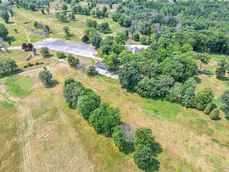 More Photos Of 3212 N Union Rd, Cato Golf Course Driving Range For Sale