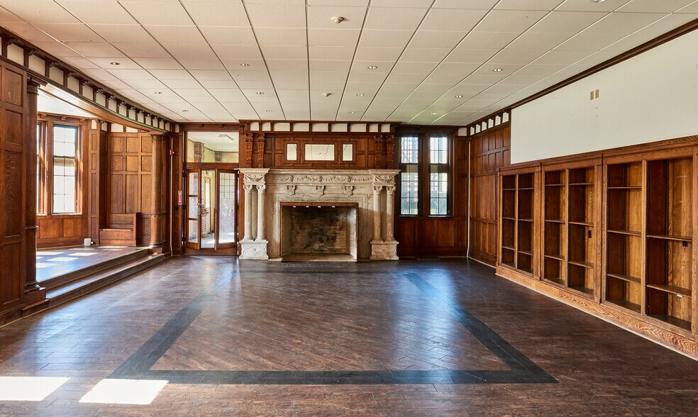 More Photos Of 349 Old Stockbridge Rd, Lenox Specialty For Sale