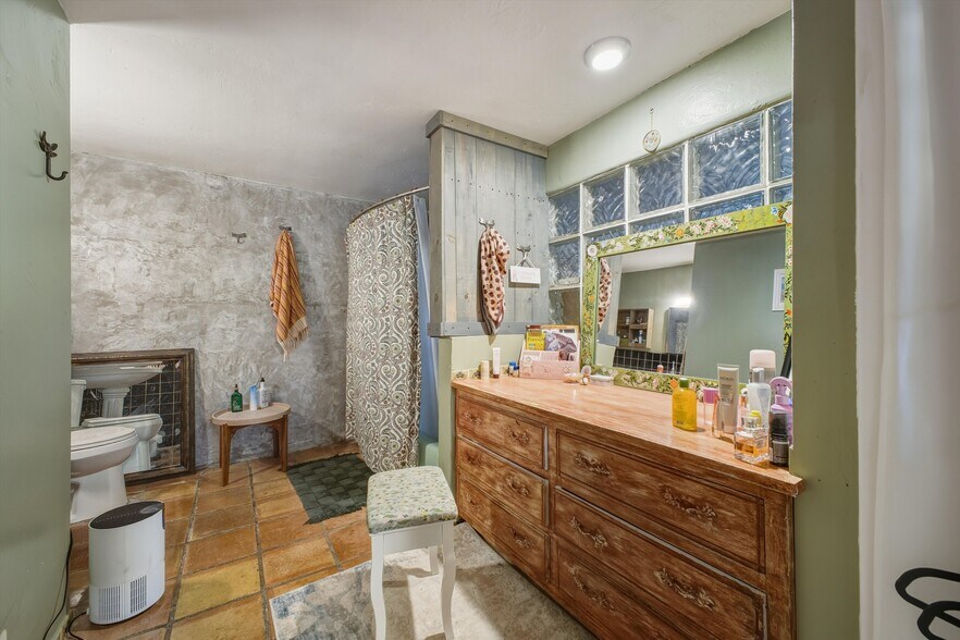 More Photos Of 24 Matisse Rd NE, Albuquerque Apartments For Sale