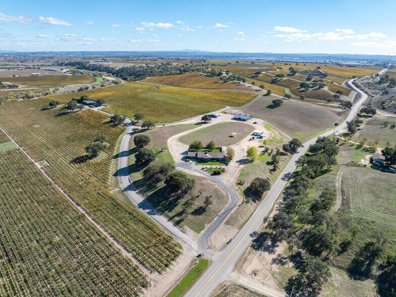 More Photos Of 7790 Airport Rd, Paso Robles Land For Sale