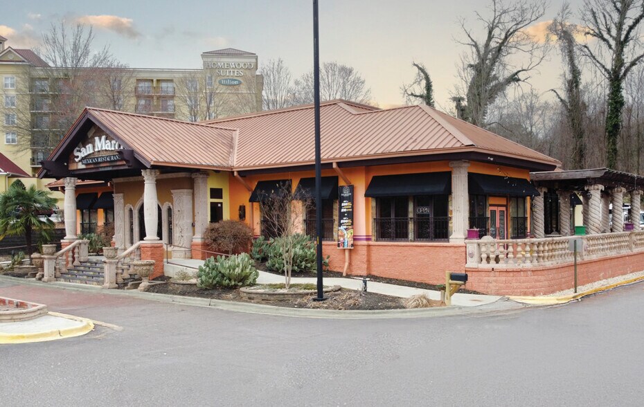 More Photos Of 5300 Homewood Banks Dr, Raleigh Restaurant For Sale