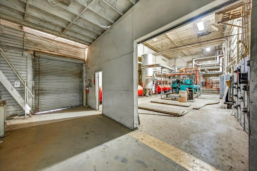 More Photos Of 23745 Avenue 112, Porterville Refrigeration Cold Storage For Sale