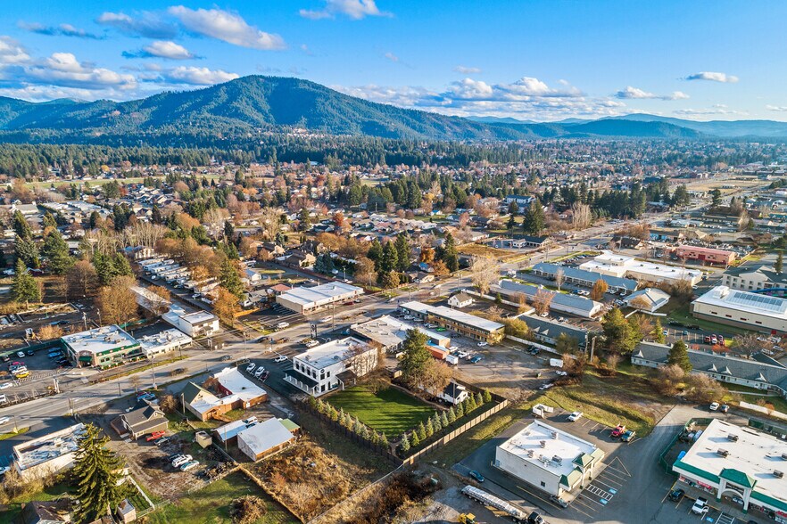 More Photos Of 9493 N Government Way, Hayden Office For Sale