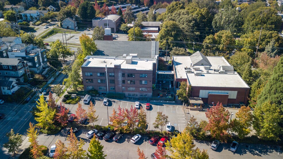 More Photos Of 3200 3rd Ave W, Seattle Religious Facility For Sale