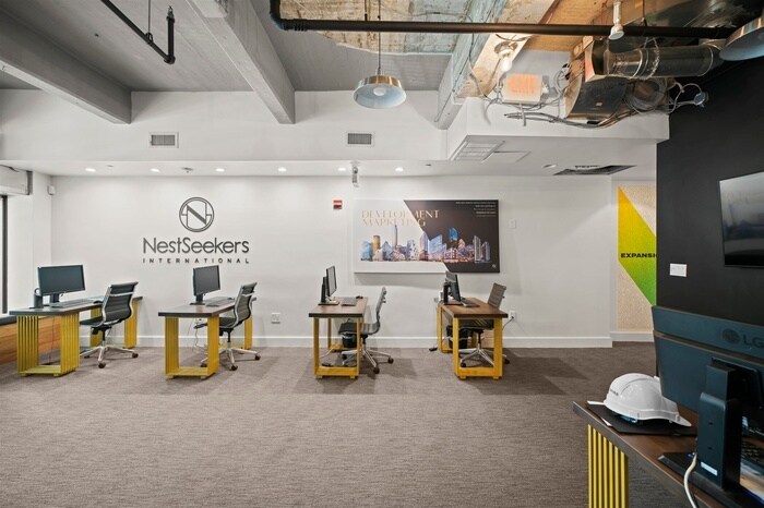 More Photos Of 140 Bay St, Jersey City Apartments For Lease