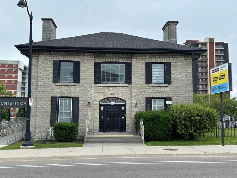 Primary Photo Of 826 Princess St, Kingston Office For Sale