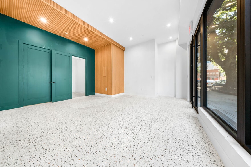 More Photos Of 37-29 32nd St, Long Island City Apartments For Lease