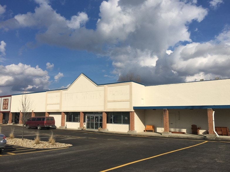 More Photos Of 5953-6151 South Ave, Youngstown Storefront For Lease