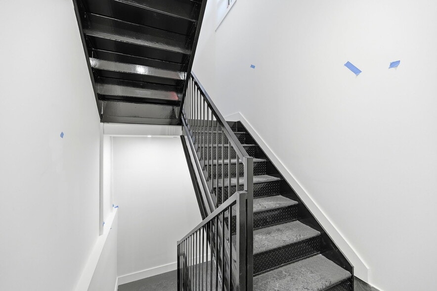 More Photos Of 2152 Muliner Ave, Bronx Apartments For Sale