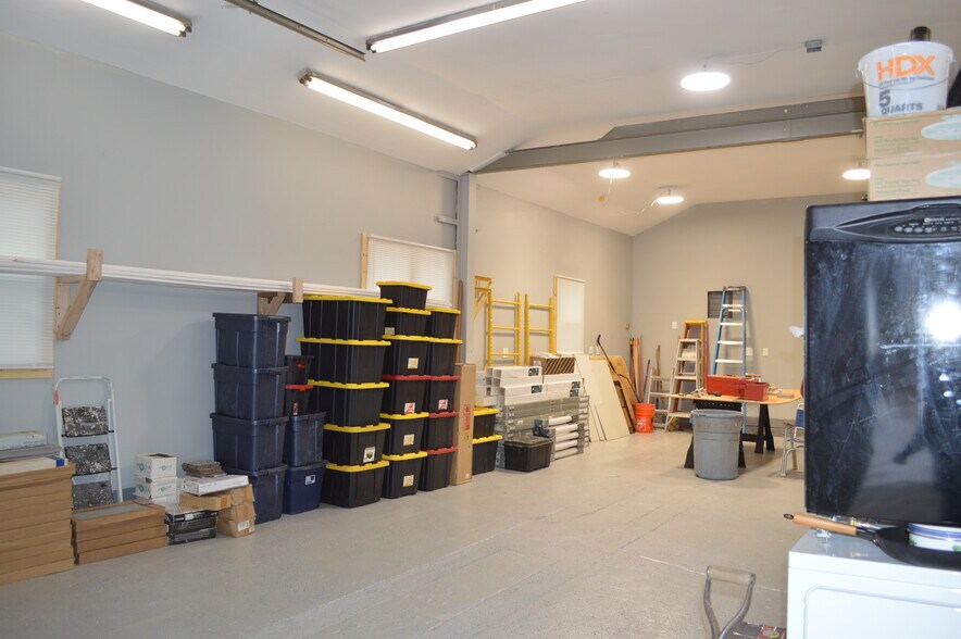 More Photos Of 1728 Stafford Rd, Storrs Mansfield Auto Repair For Sale