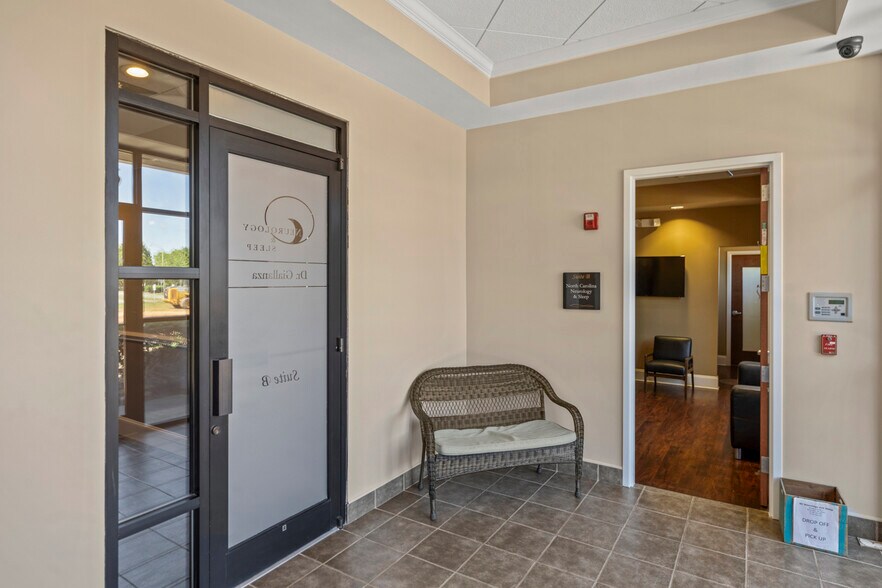 More Photos Of 403 Gilead Rd, Huntersville Medical For Sale