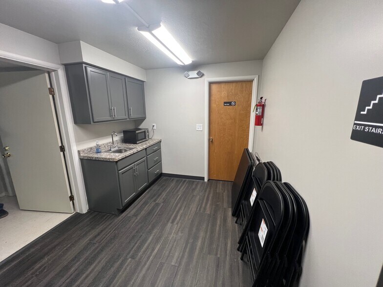 More Photos Of 723 N 15th St, Boise Office For Sale