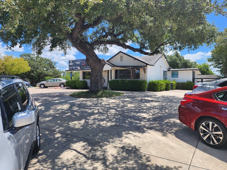 More Photos Of 5401 S Congress Ave, Austin Auto Dealership For Sale
