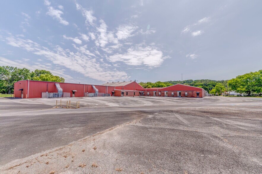 More Photos Of 13 Rome Rd SW, Cave Spring Office For Sale