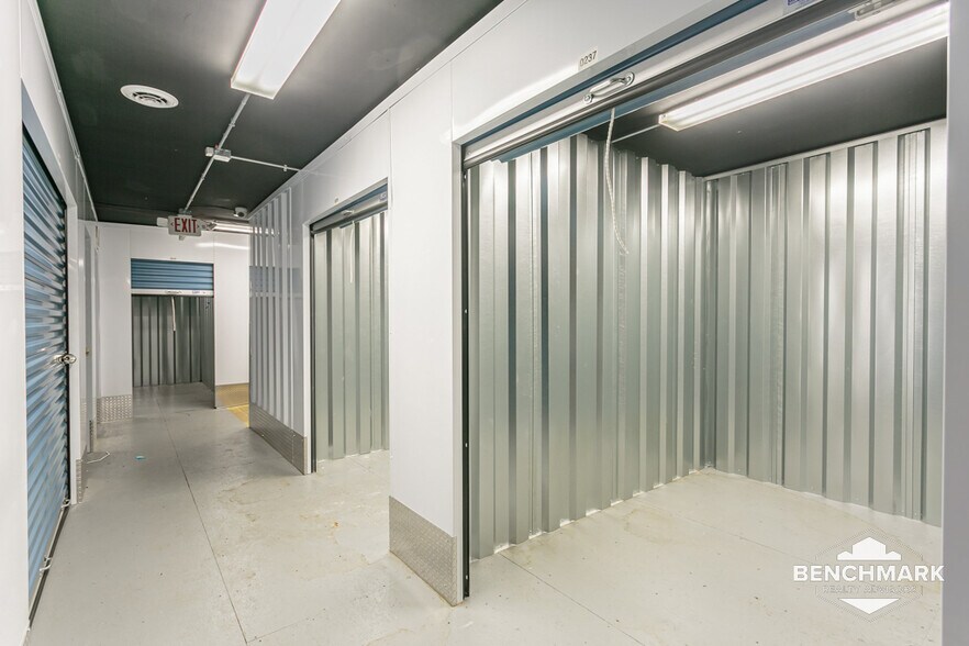 More Photos Of 169-171 Flanders St, Rochester Self Storage For Sale